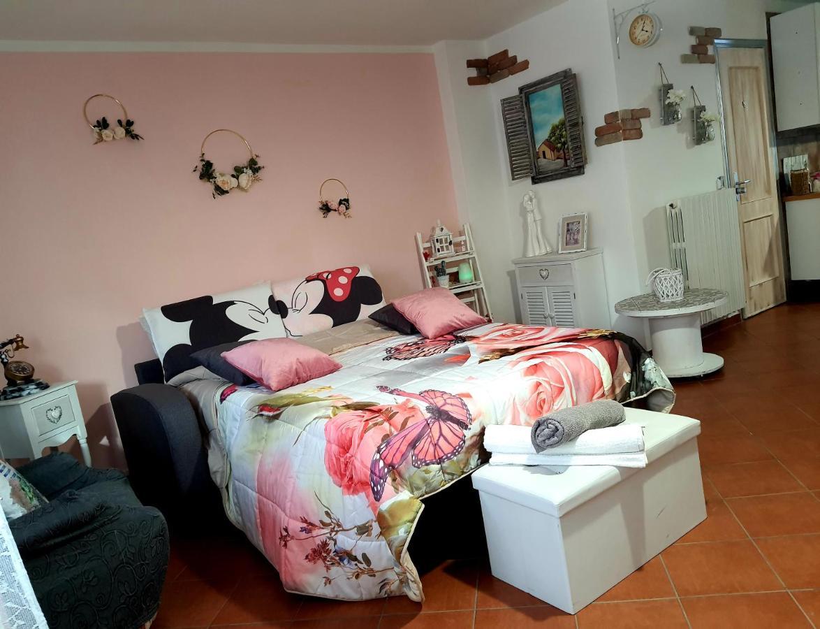Shabby Chic Rooms Con Cucina E Giardino Privato Pomarico Bagian luar foto