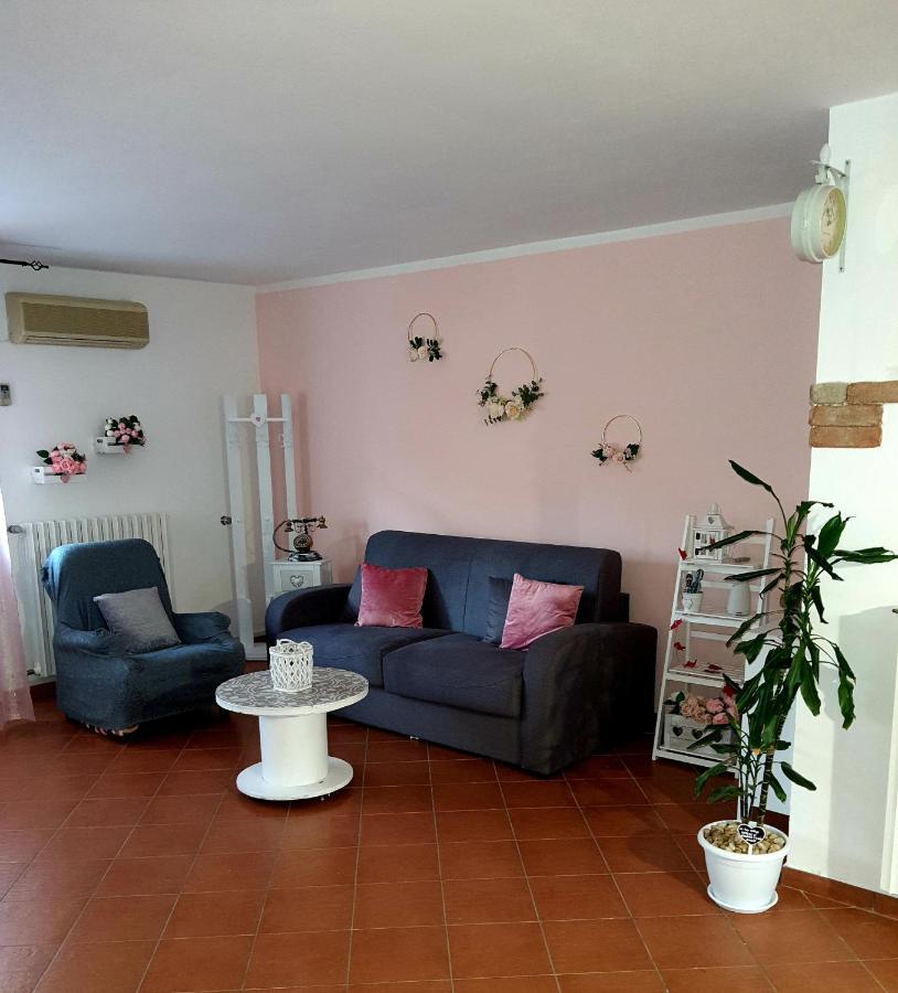 Shabby Chic Rooms Con Cucina E Giardino Privato Pomarico Bagian luar foto