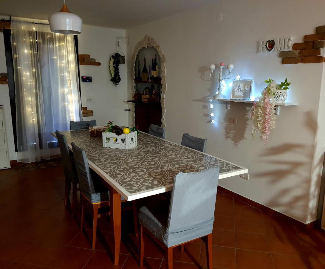 Shabby Chic Rooms Con Cucina E Giardino Privato Pomarico Bagian luar foto